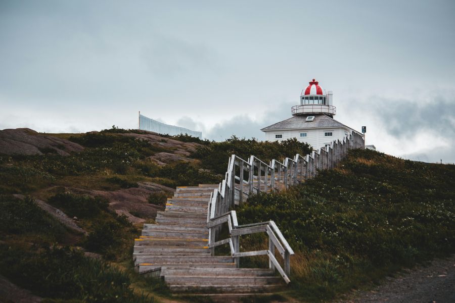 Photo de Erik Mclean: https://www.pexels.com/fr-fr/photo/ciel-soleil-couchant-coucher-de-soleil-coucher-du-soleil-4061436/