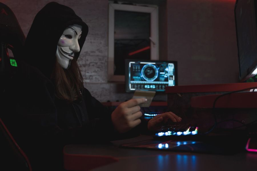 Photo de Tima Miroshnichenko: https://www.pexels.com/fr-fr/photo/femme-etre-assis-technologie-clavier-5380665/